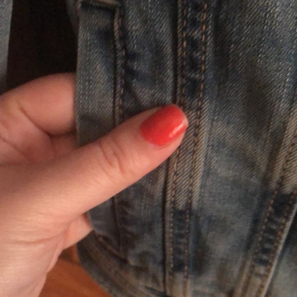 🚫SOLD🚫 AEO Denim Crop Jacket - Picture 9 of 15